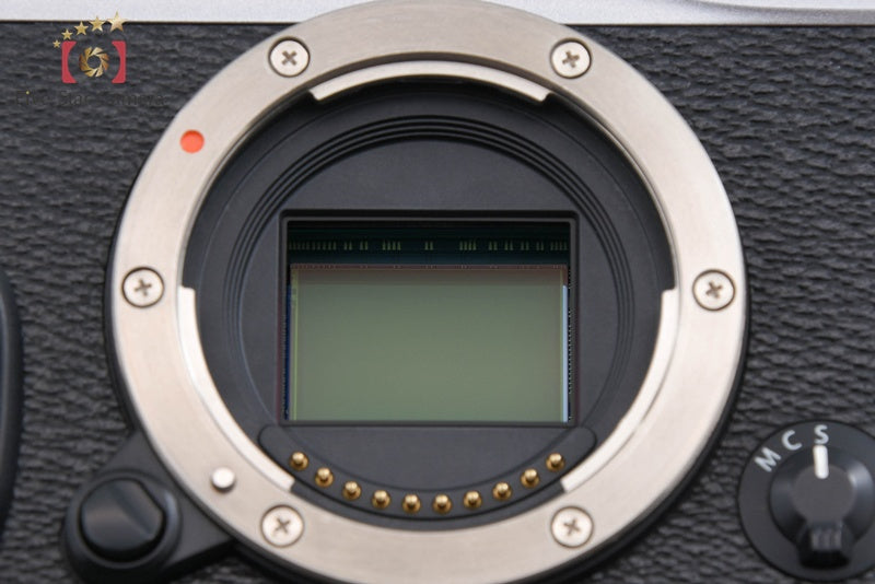 Fujifilm X-E1 Silver 16.3 MP Digital Mirrorless Camera Body