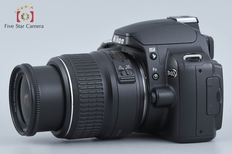 Nikon D40 Black 6.1 MP Digital SLR Camera 18-55 Lens