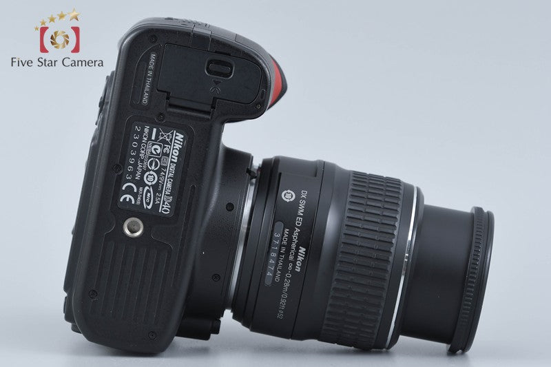 Nikon D40 Black 6.1 MP Digital SLR Camera 18-55 Lens
