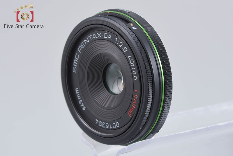 PENTAX SMC DA 40mm f/2.8 Limited Black w/ Box