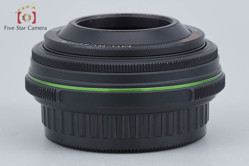 PENTAX SMC DA 40mm f/2.8 Limited Black w/ Box