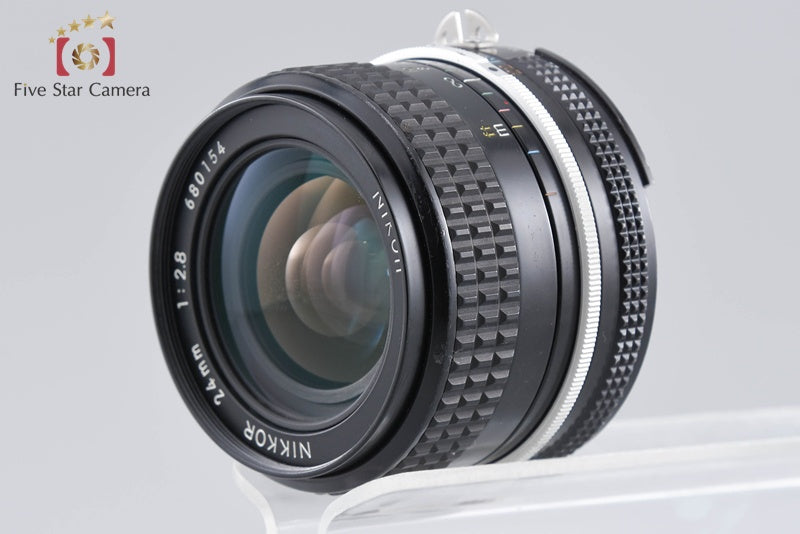 Nikon Ai NIKKOR 24mm f/2.8
