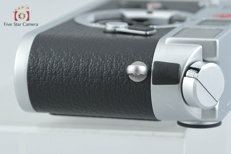 Leica M6 Chrome 35mm Rangefinder Film Camera Body
