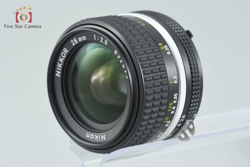 Nikon Ai-S NIKKOR 28mm f/2.8