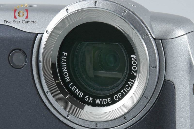 Fujifilm FINEPIX XP140 Dark Silver 16.4 MP Digital Camera