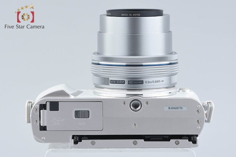 "Shutter count 1,040" Olympus E-PL9 White 16.1 MP Mirrorless Camera 14-42 Lens