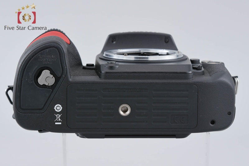 Nikon F6 35mm SLR Film Camera Body