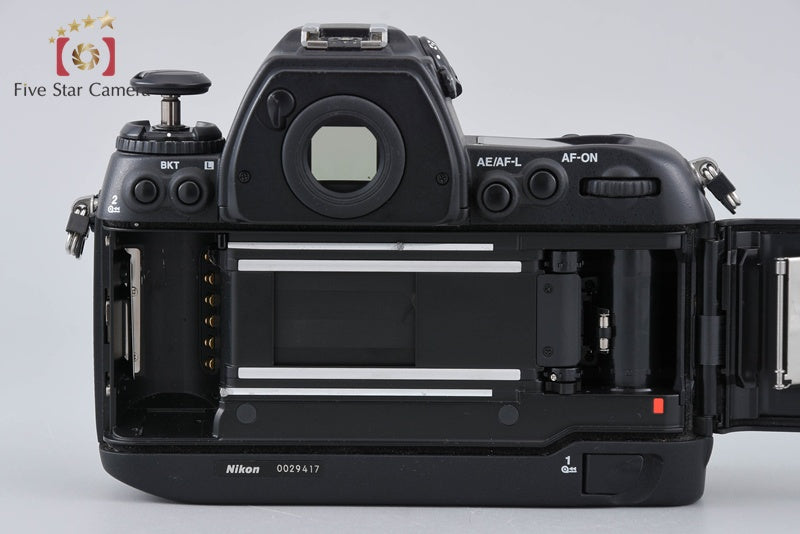 Nikon F6 35mm SLR Film Camera Body