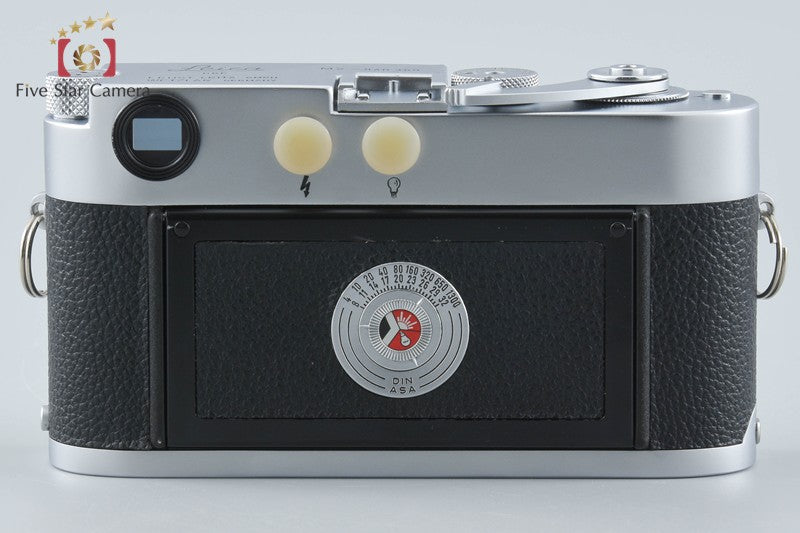 Leica M2 35mm Rangefinder Film Camera Body