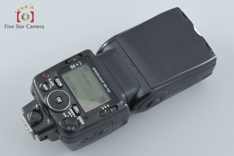 Nikon SPEEDLIGHT SB-700 Shoe Mount Flash
