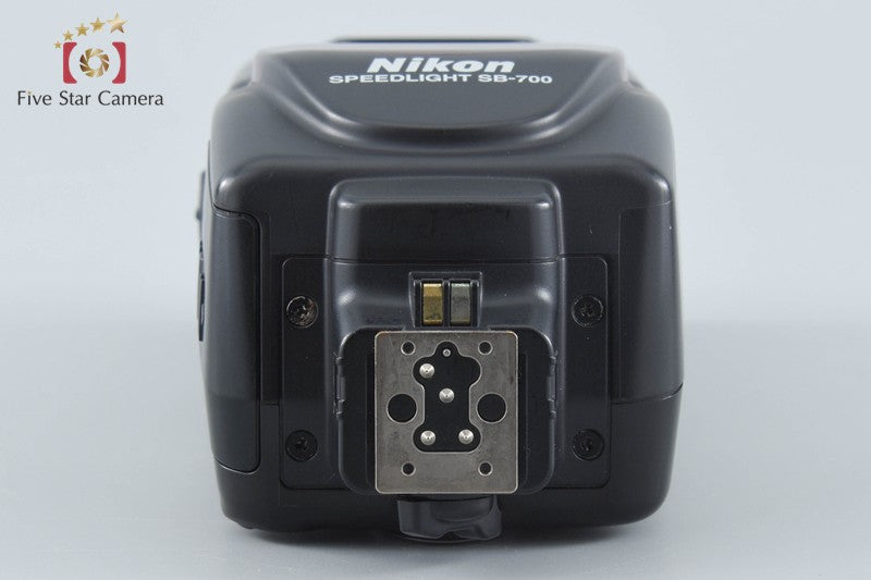 Nikon SPEEDLIGHT SB-700 Shoe Mount Flash