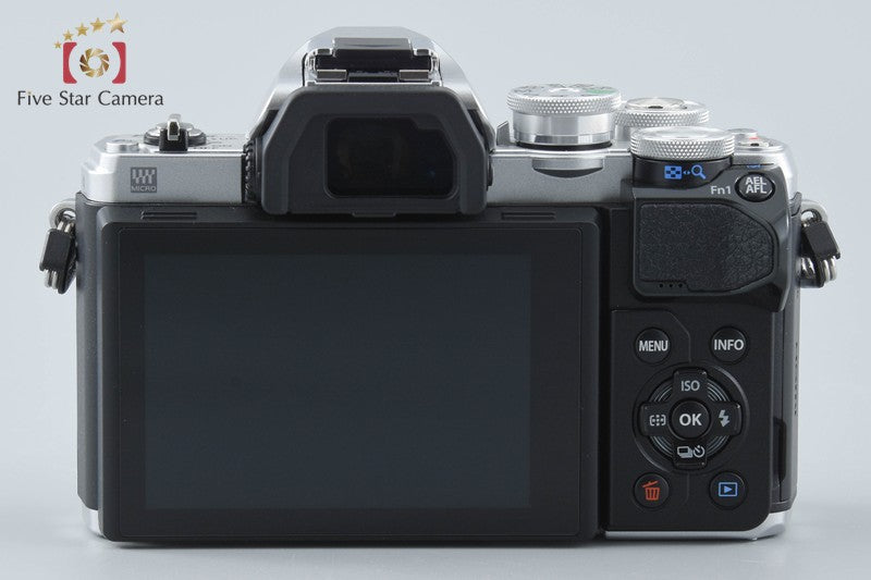 "Count 285" Olympus OM-D E-M10 Mark III Silver 16.1MP 14-42 40-150 Lenses w/ Box