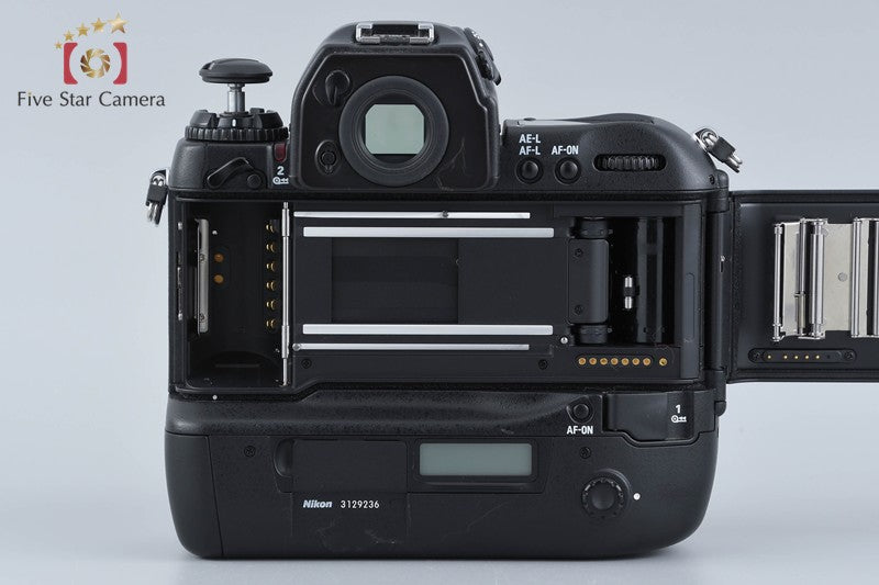 Nikon F5 35mm SLR Film Camera Body