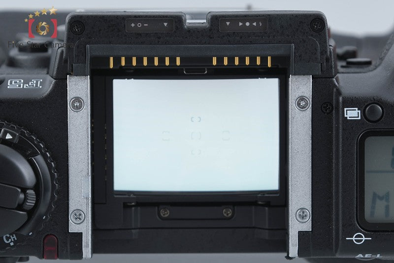 Nikon F5 35mm SLR Film Camera Body