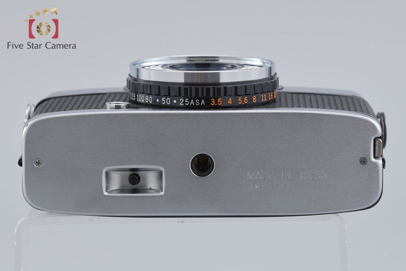 Olympus PEN EE-3 Black 35mm Half Frame Film Camera D.Zuiko 28mm f/3.5