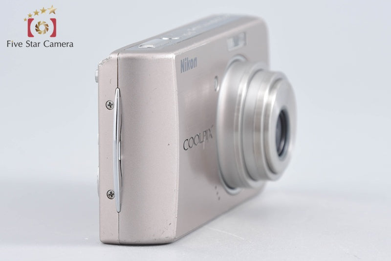 Nikon COOLPIX S520 Light Bronze 8.0 MP Digital Camera