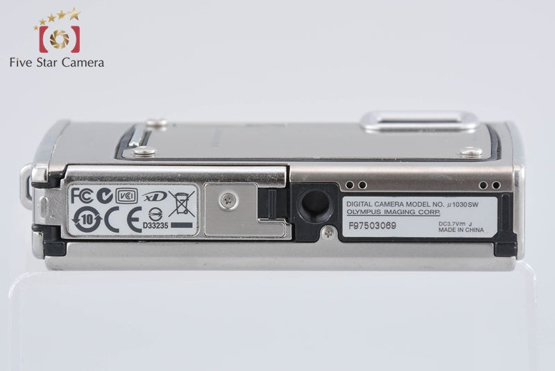 Olympus μ1030SW Metal Silver 10.1 MP Digital Camera