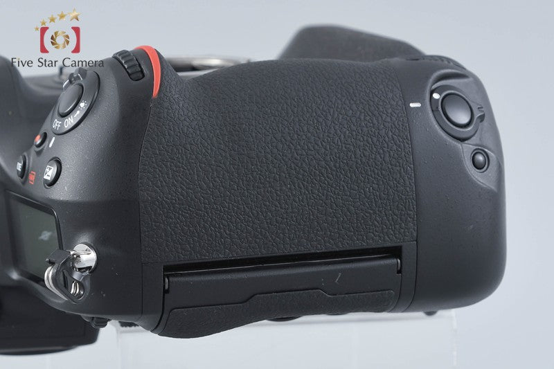Nikon D4S 16.2 MP DSLR Camera Body w/ Box