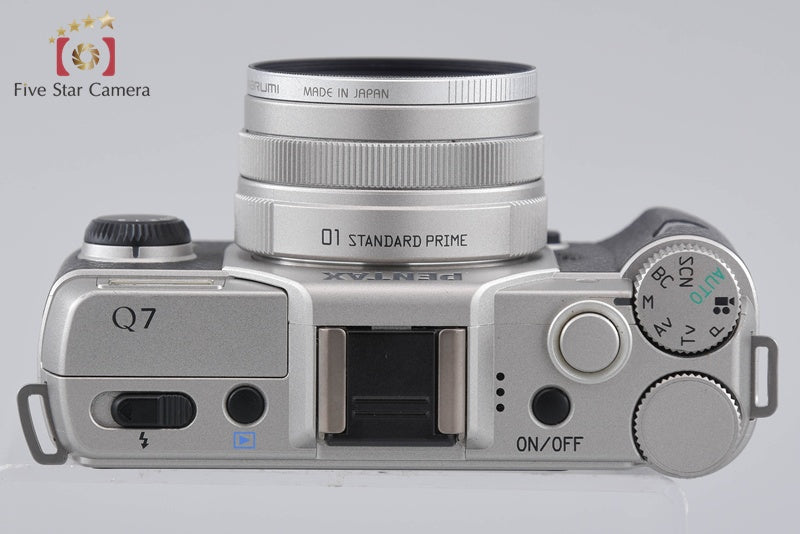 "Shutter count 2,963" PENTAX Q7 Silver 12.4 MP Digital Camera 8.5 Lens