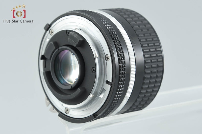 Nikon Ai-S NIKKOR 28mm f/2.8