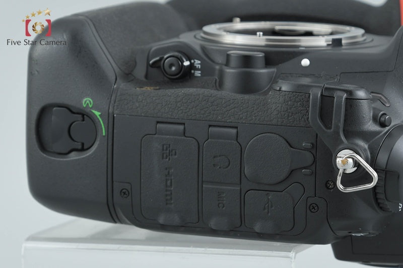 Nikon D4S 16.2 MP DSLR Camera Body w/ Box