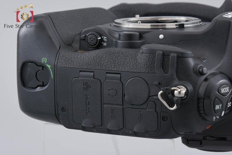 Nikon D5 XQD-Type 20.8 MP Full Frame DSLR Camera Body w/ Box