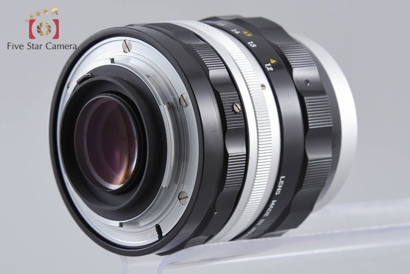 Nikon NIKKOR-P Auto 105mm f/2.5 Non Ai Lens