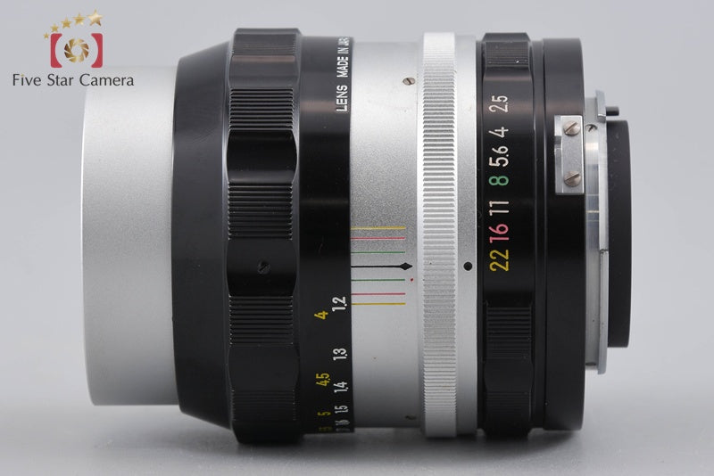 Nikon NIKKOR-P Auto 105mm f/2.5 Non Ai Lens