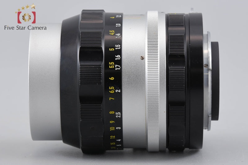 Nikon NIKKOR-P Auto 105mm f/2.5 Non Ai Lens