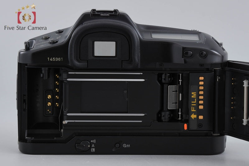 Canon EOS-1 35mm SLR Film Camera Body