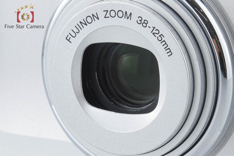 Fujifilm Zoom Date 125SR 35mm Point & Shoot Film Camera