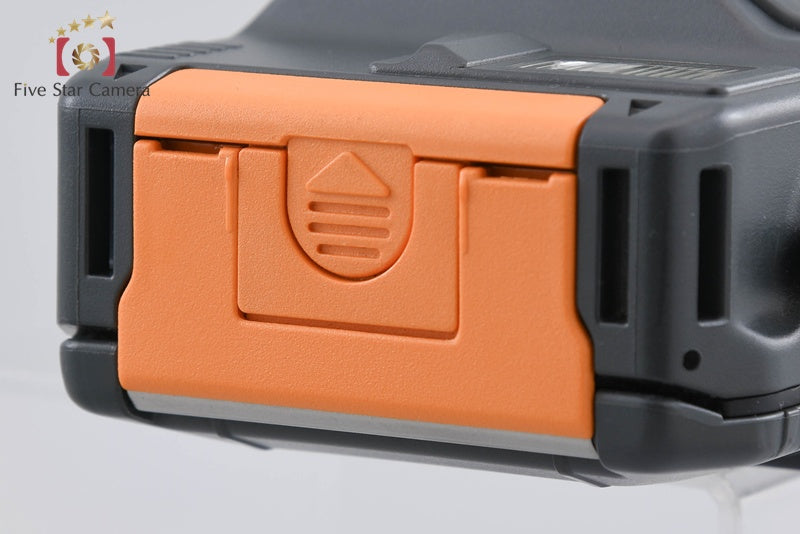 Canon AQUA SNAPPY 35mm Underwater Film Camera International Model