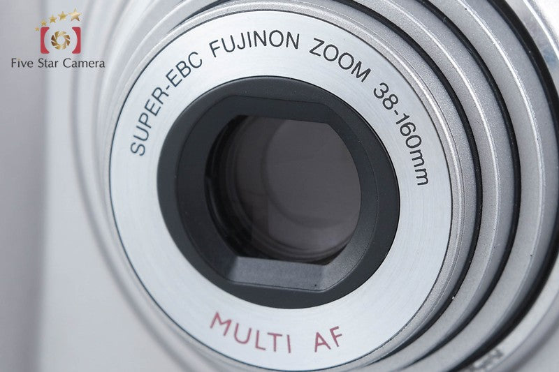 FUJIFILM Silvi 1600 35mm Point & Shoot Film Camera