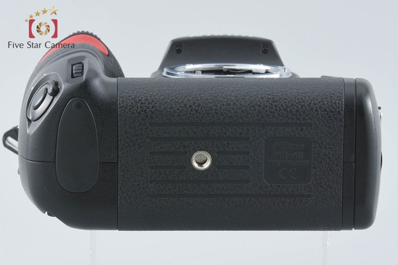 Nikon F6 35mm SLR Film Camera Body + MB-40 Battery Grip