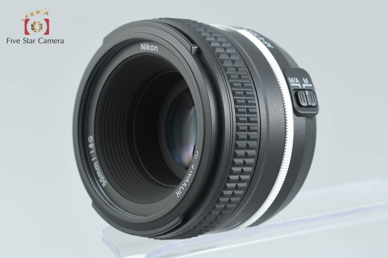 Nikon AF-S NIKKOR 50mm f/1.8 G Special Edition