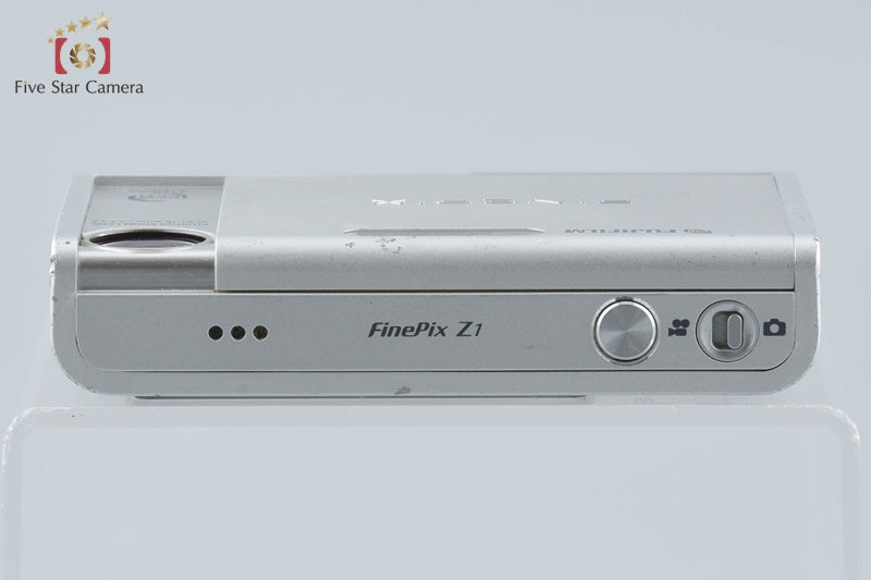 Fujifilm FinePix Z1 Silver 5.1 MP Digital Camera
