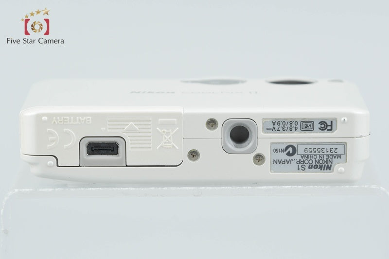 Nikon COOLPIX S1 White 5.1 MP Digital Camera