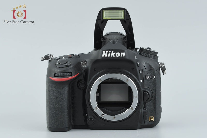 "Shutter count 200" Nikon D600 24.3 MP Full Frame Digital SLR Camera Body