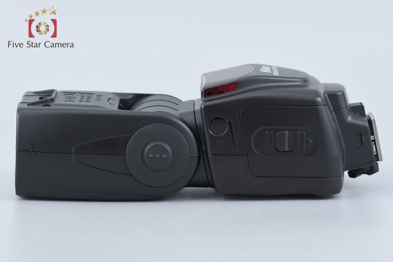 Nikon SPEEDLIGHT SB-700 Shoe Mount Flash