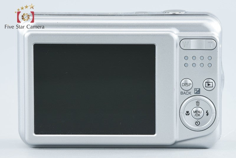 Fujifilm FinePix AX300 Silver 14.0 MP Digital Camera