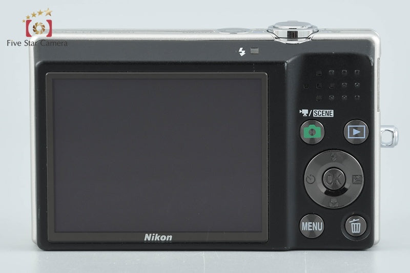Nikon COOLPIX S570 Silver 12.0 MP Digital Camera