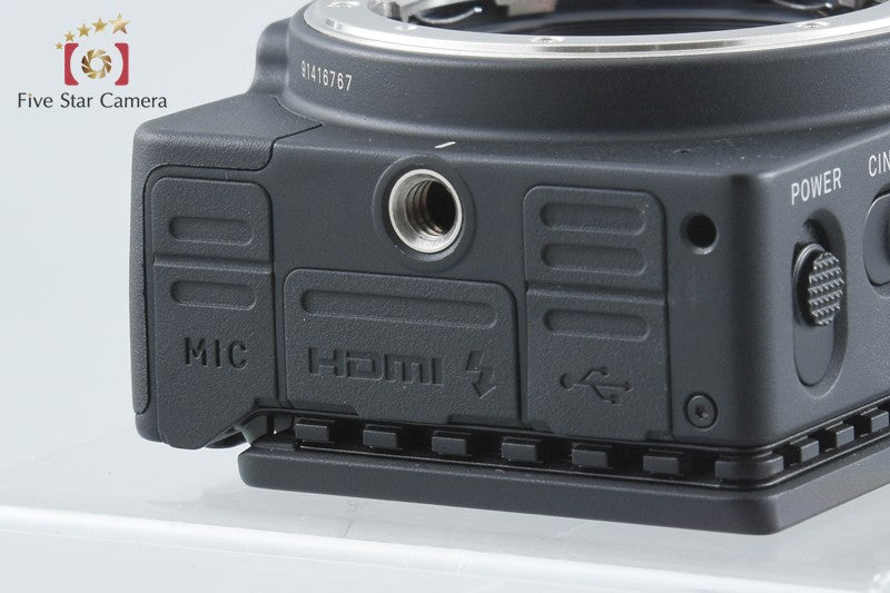 SIGMA fp 24.6 MP Digital Mirrorless Camera EVF-11 Electronic Viewfinder Kit