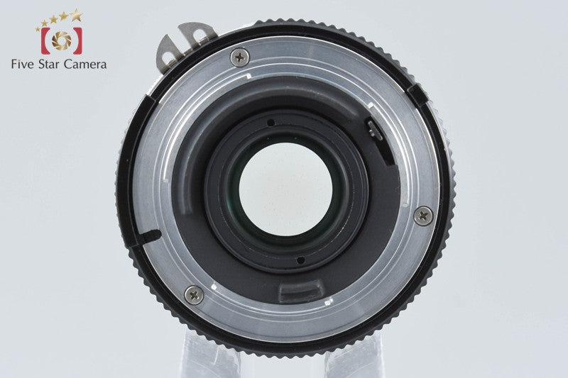Nikon Ai NIKKOR 24mm f/2.8