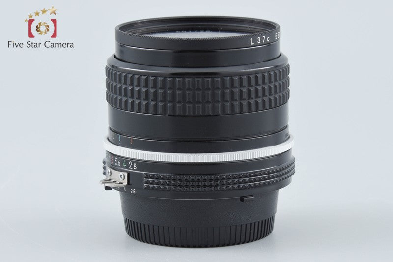 Nikon Ai NIKKOR 24mm f/2.8
