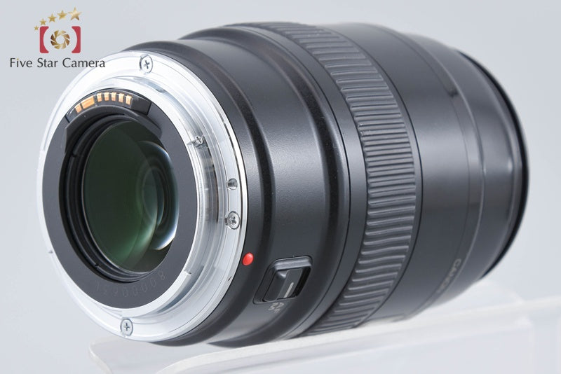 Canon EF 100mm f/2.8 MACRO