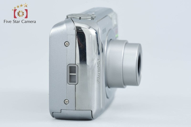 Fujifilm FinePix A610 6.3 MP Digital Camera