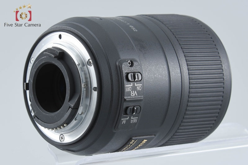 Nikon AF-S DX Micro NIKKOR 85mm f/3.5 G ED VR