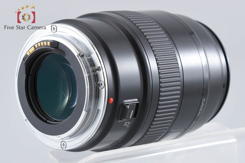 Canon EF 100mm f/2.8 MACRO