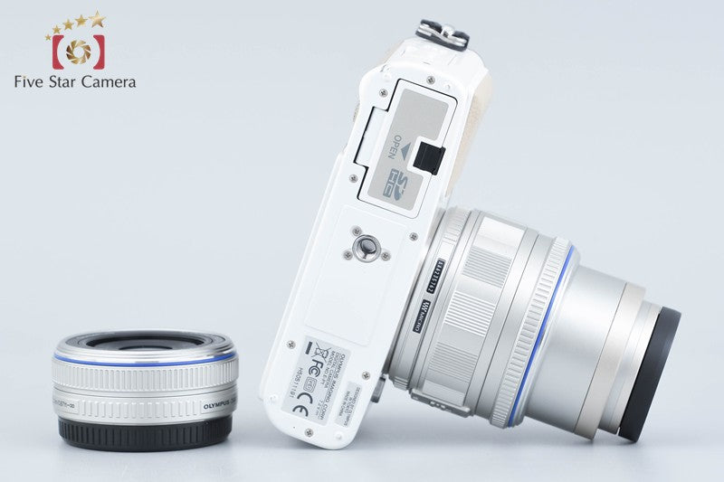 "Count 1,420" Olympus PEN E-P1 White 12.3 MP Digital Camera 14-42 17 Lenses