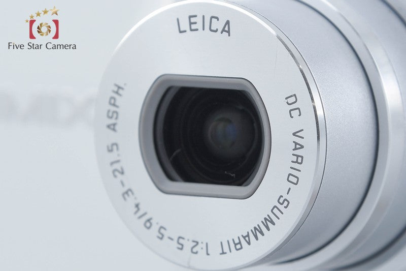 Panasonic LUMIX DMC-FX77 White 12.1 MP Digital Camera [Japanese Language Only]